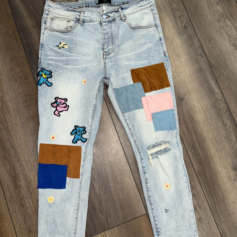 Amiri Dancing Bear-Embroidered Men’s Jeans